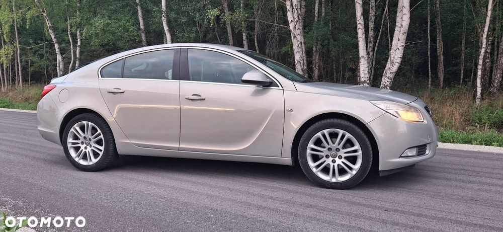 Opel Insignia 1.8 - 11