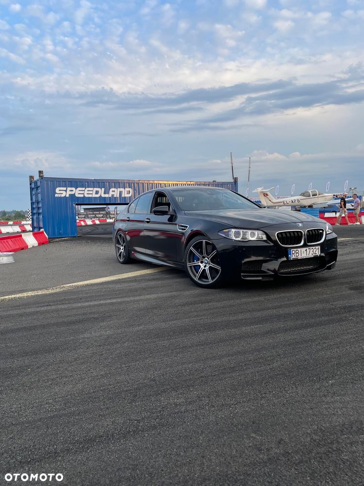 BMW M5 Competition - 11