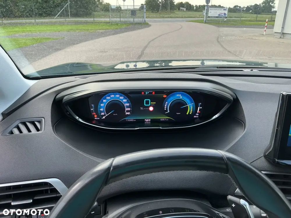 Peugeot 3008 1.6 PureTech Hybrid PHEV Allure Pack S&S EAT8 - 9