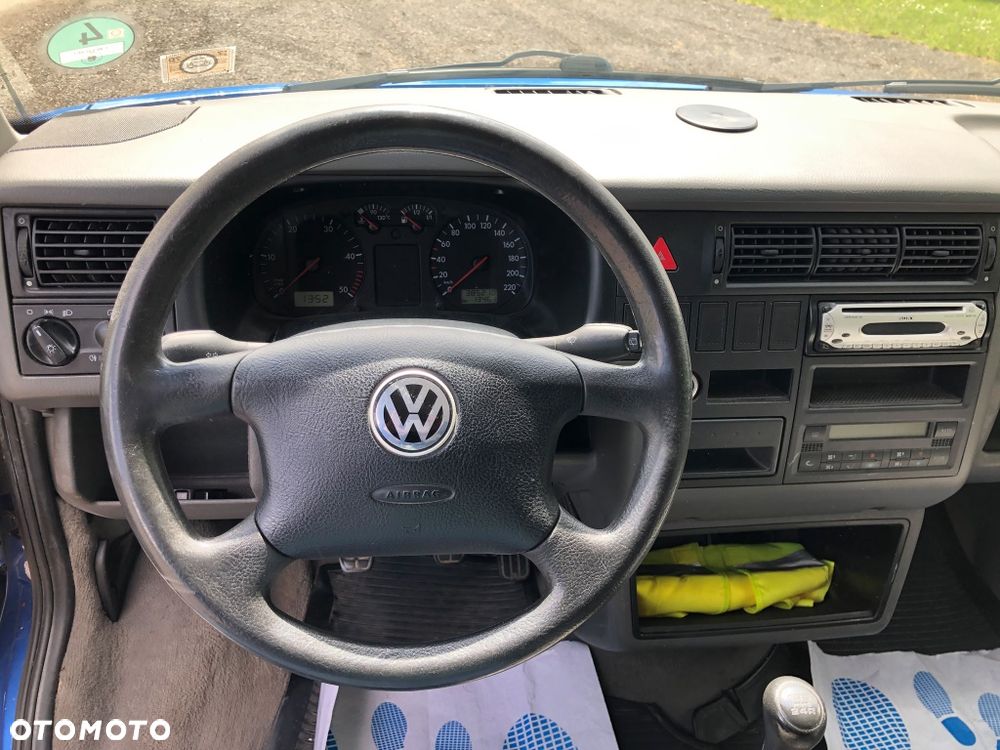 Volkswagen Multivan - 5