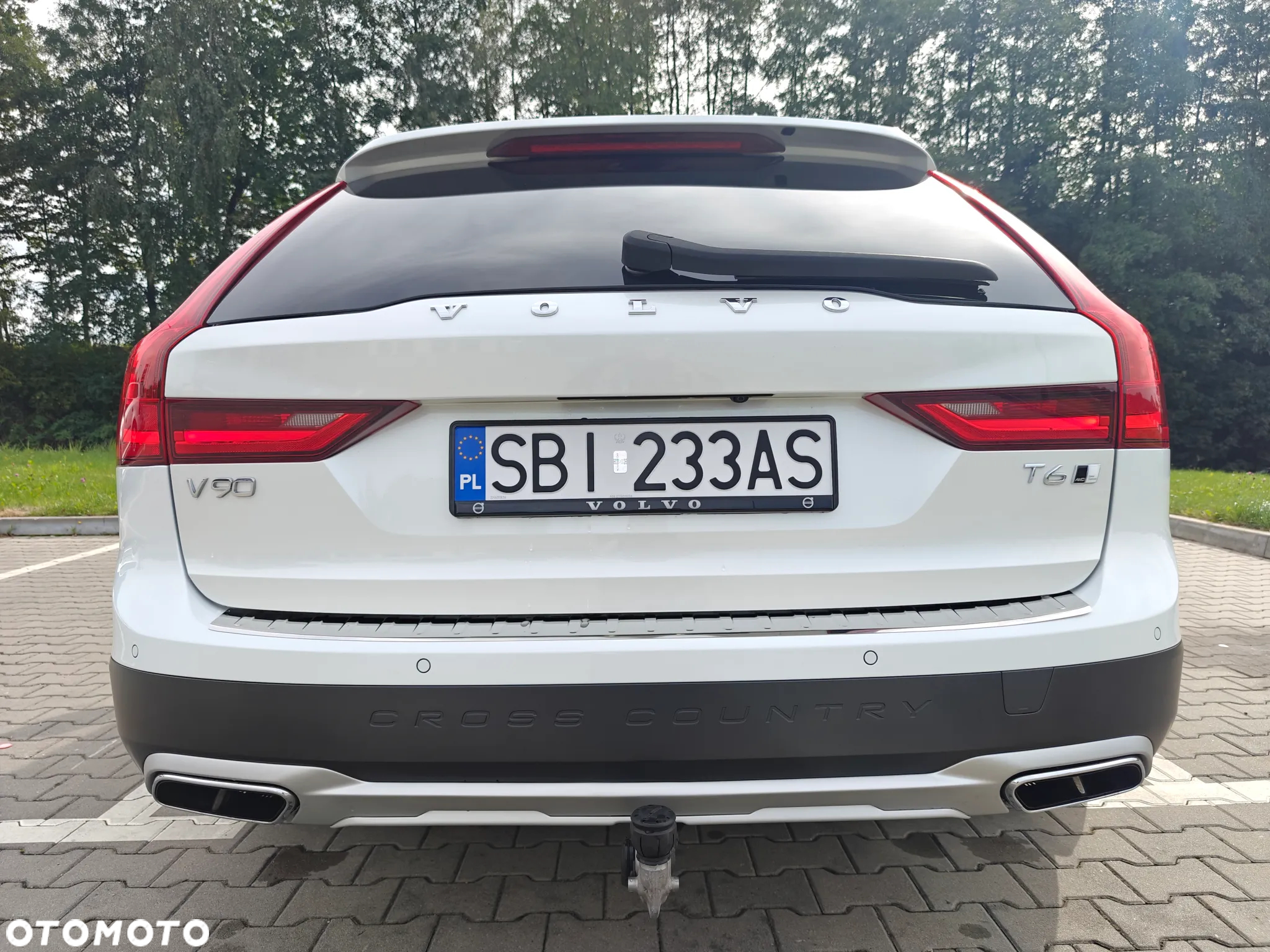 Volvo V90 Cross Country - 4