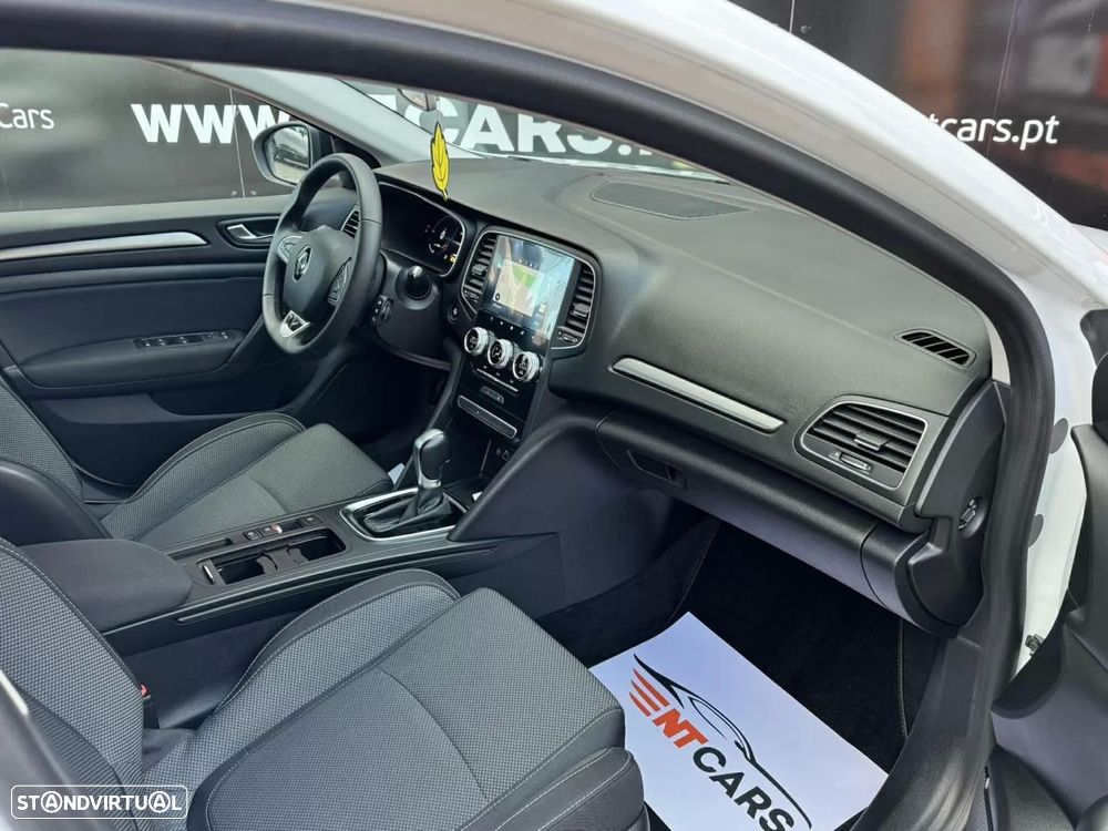 Renault Mégane Sport Tourer 1.6 E-Tech Plug-In Zen - 21