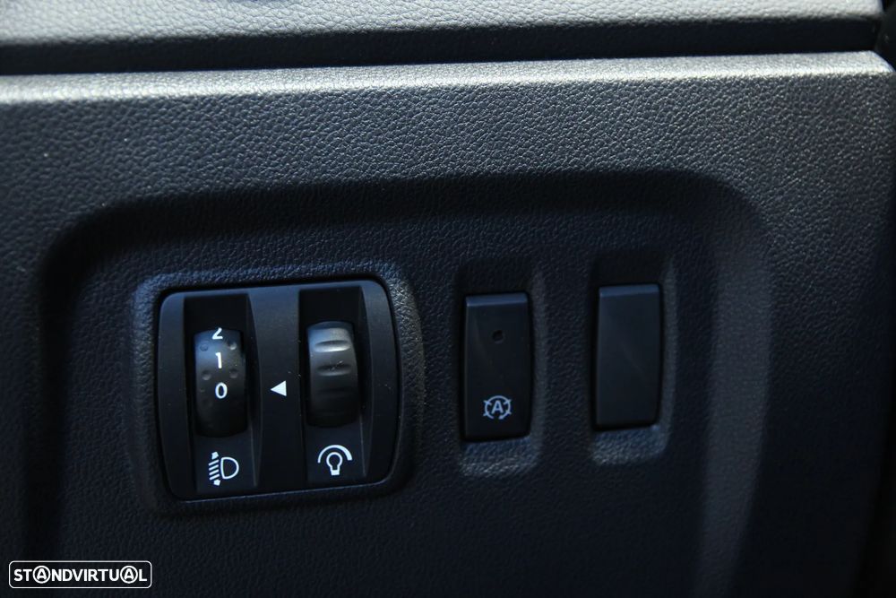 Renault Captur 0.9 TCE Exclusive - 11