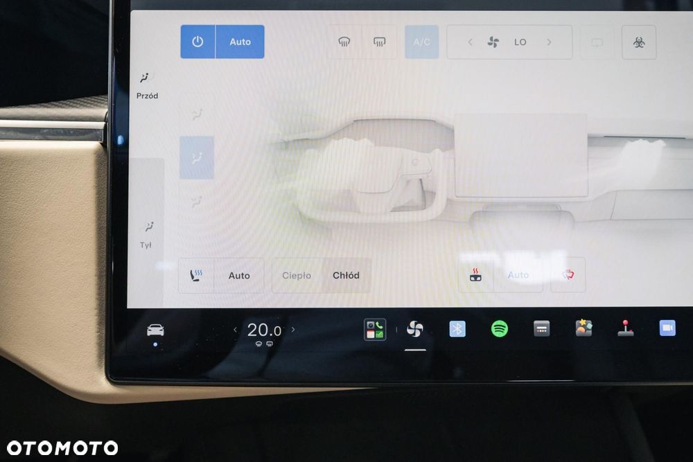 Tesla Model S Plaid - 21