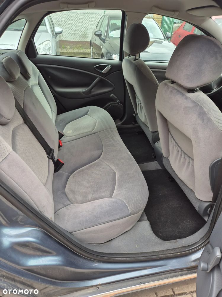 Citroën C5 1.8i 16V Attraction - 8