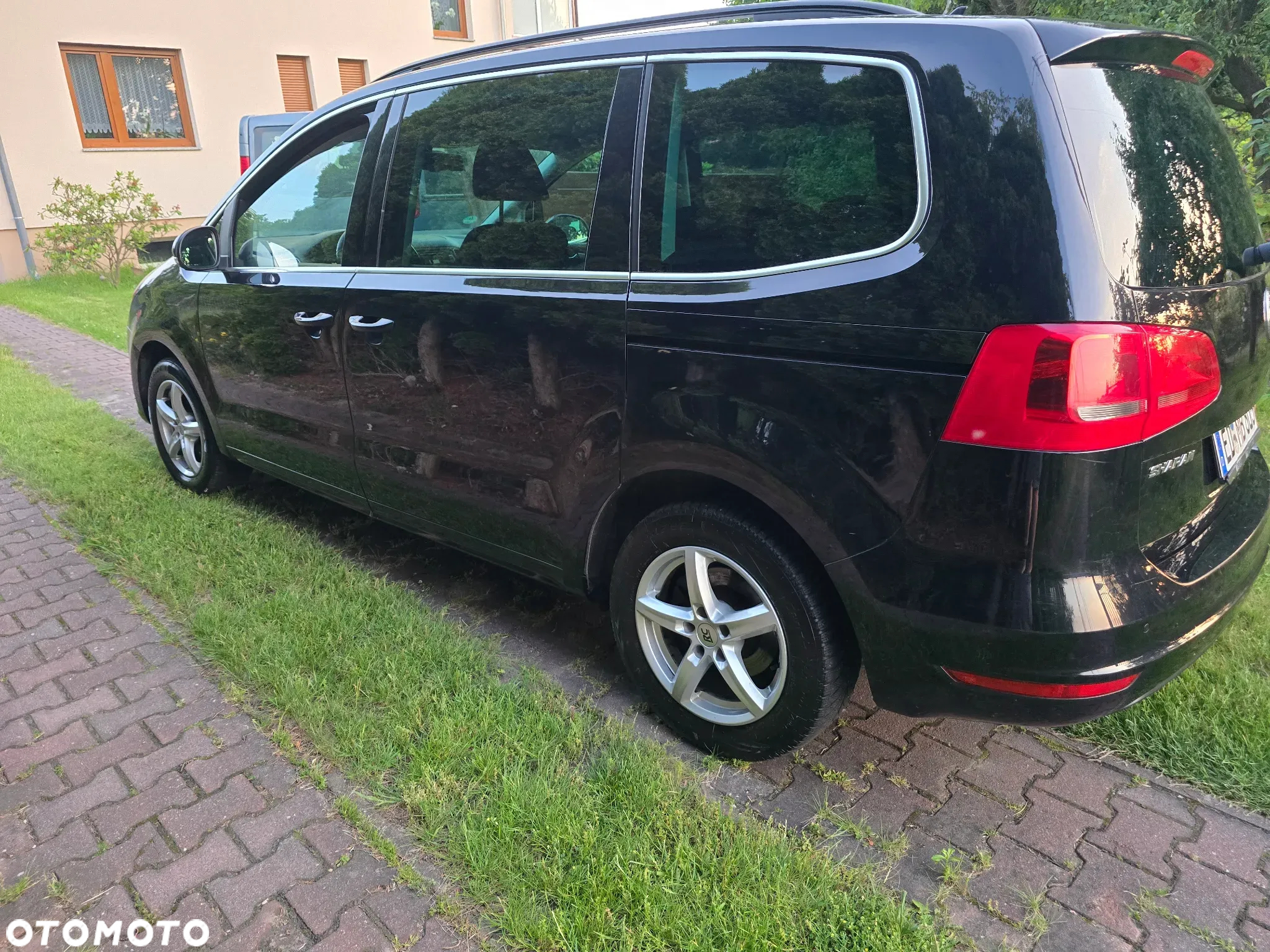 Volkswagen Sharan 2.0 TDI BlueMotion Technology Comfortline - 9
