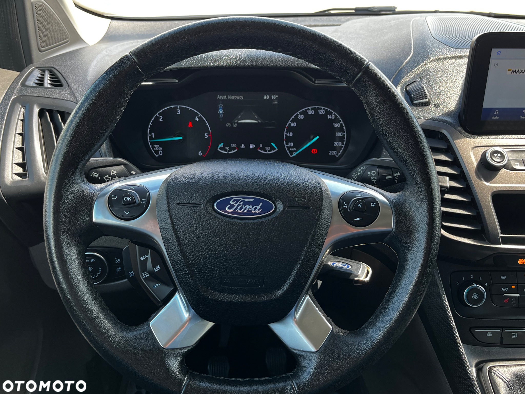 Ford Tourneo Connect - 21
