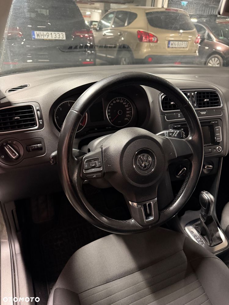 Volkswagen Polo - 11