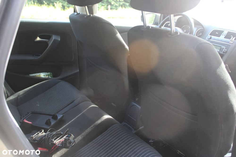 Volkswagen Polo 1.4 16V Highline - 21
