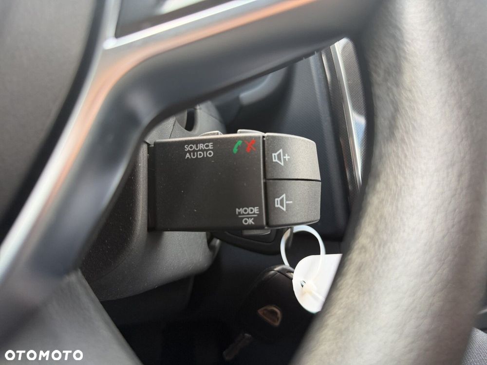 Dacia Sandero - 16