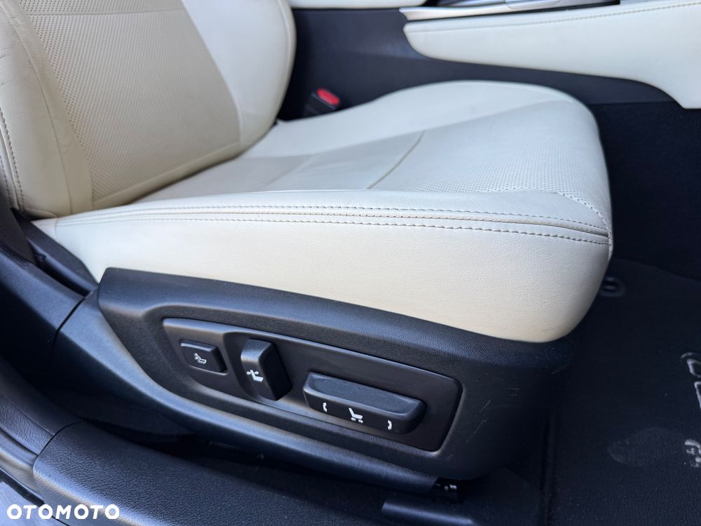 Lexus GS 200t / 300 Prestige - 33
