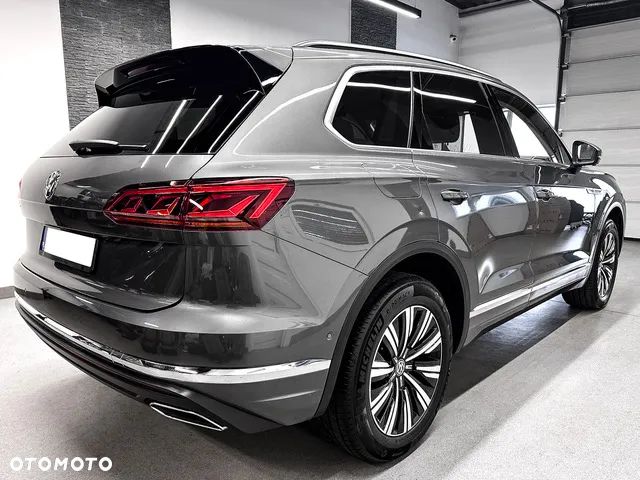Volkswagen Touareg 3.0 V6 TFSI 4Motion Elegance - 3