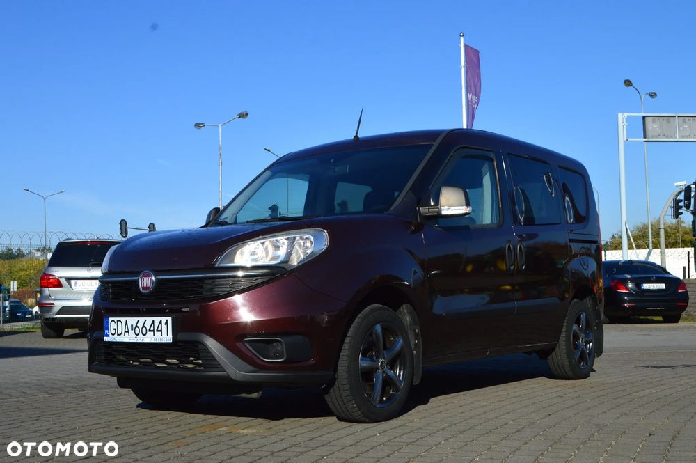 Fiat Doblo 1.4 T-Jet 16V Lounge - 3