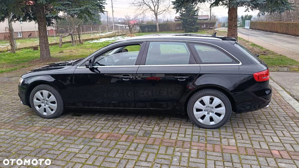 Audi A4 Avant 2.0 TDI DPF clean diesel Ambiente - 5