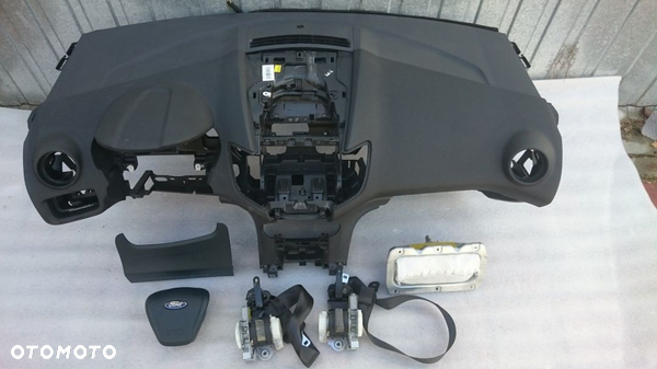 FORD FIESTA MK7 KONSOLA PULPIT AIRBAG DESKA PASY