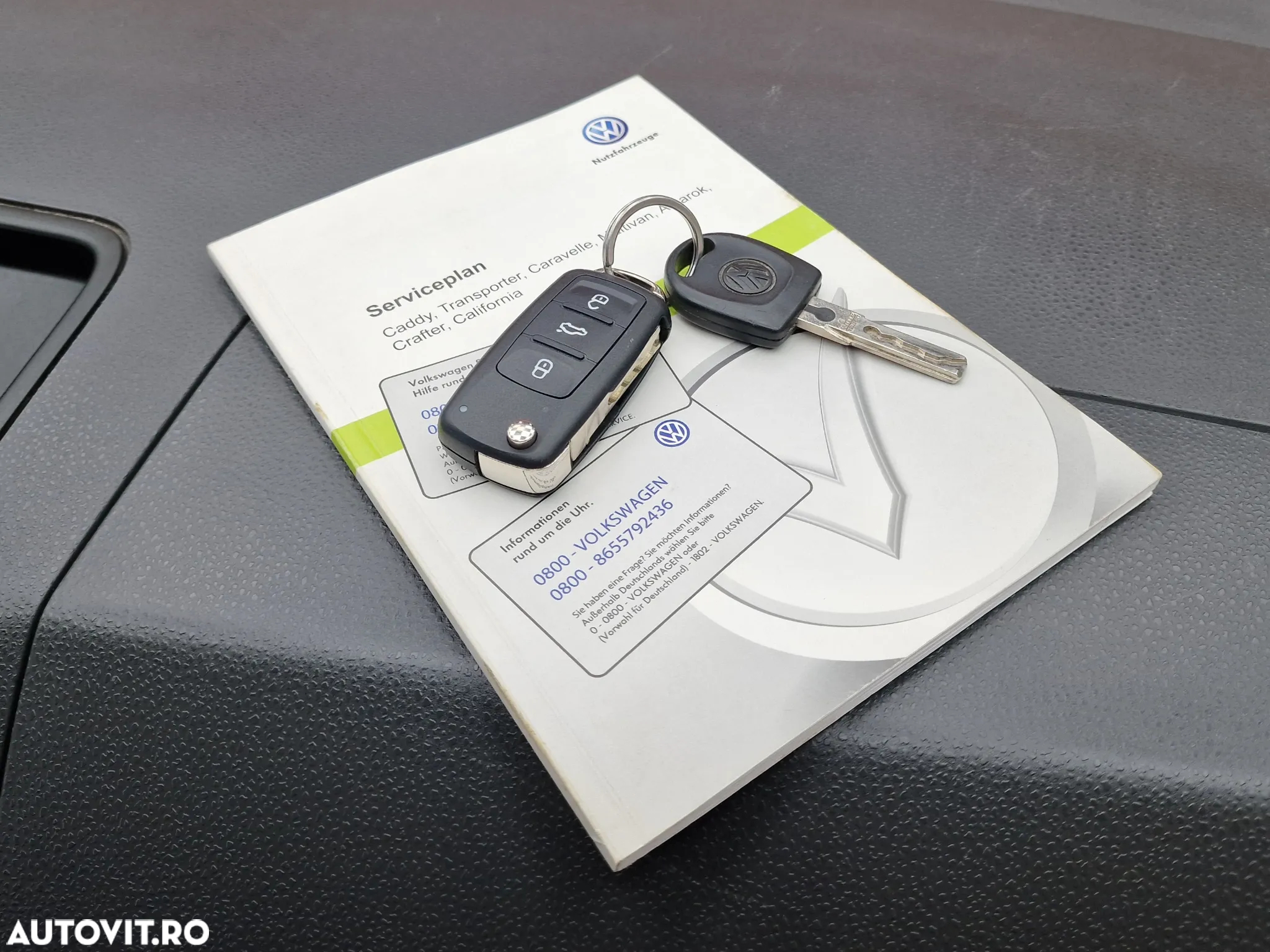 Volkswagen Transporter - 25