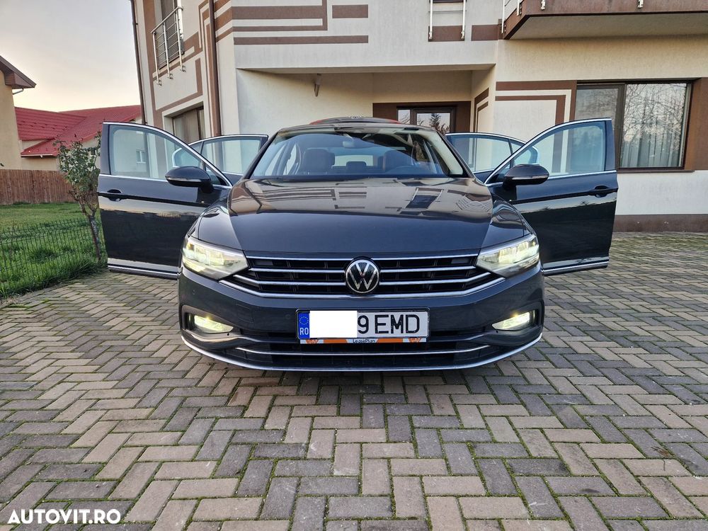 Volkswagen Passat 2.0 TDI DSG Highline - 16