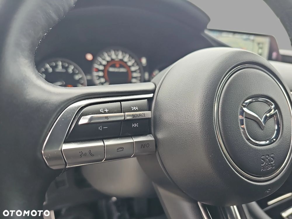 Mazda 3 2.0 mHEV Hikari - 22