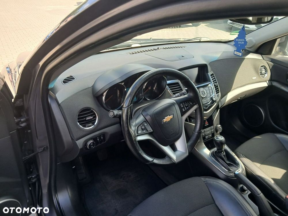 Chevrolet Cruze 2.0 D LT - 14