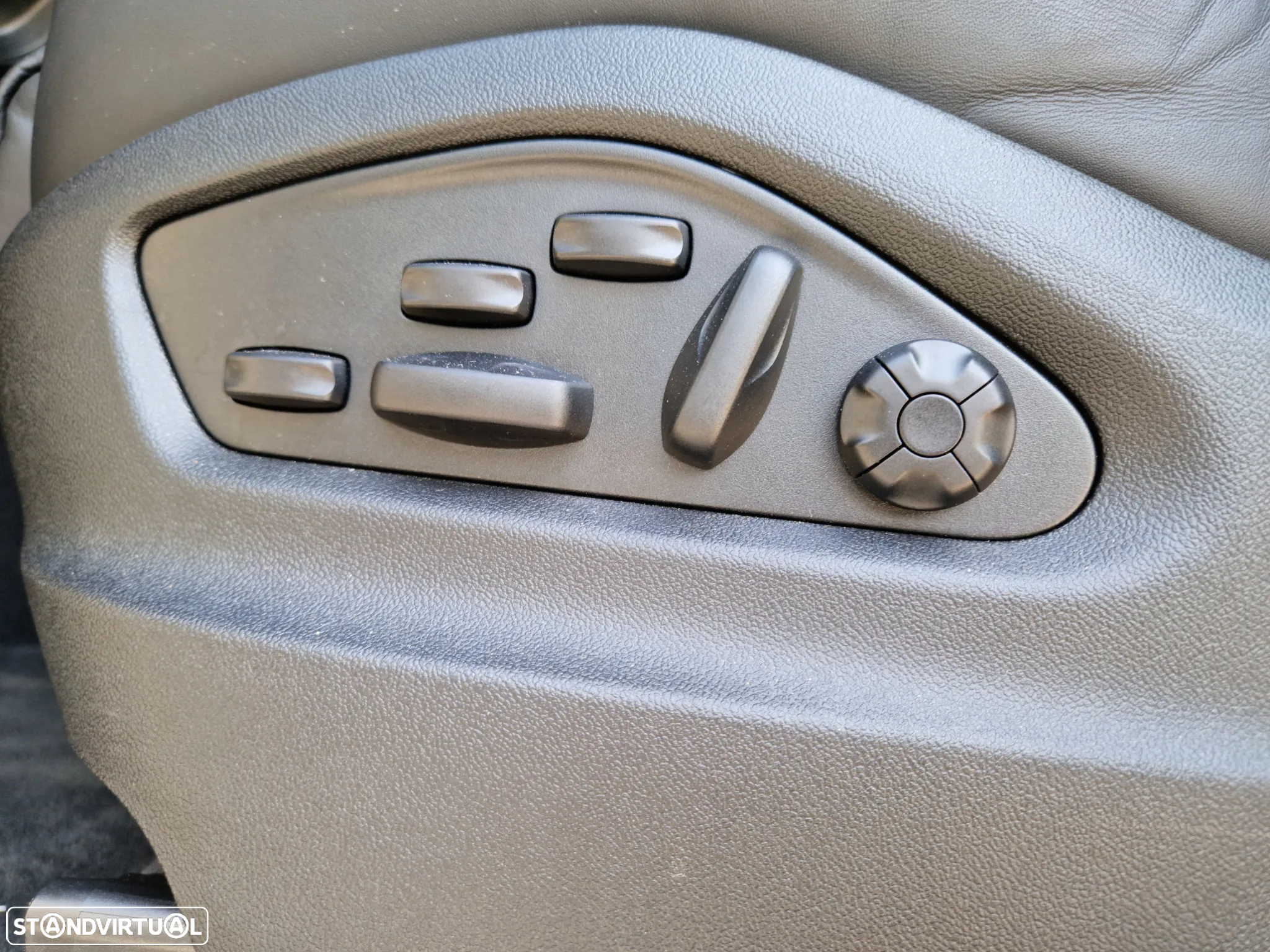 Porsche Cayenne Coupé E-Hybrid - 24