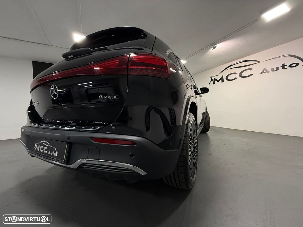 Mercedes-Benz EQA 300 4Matic AMG Line - 2