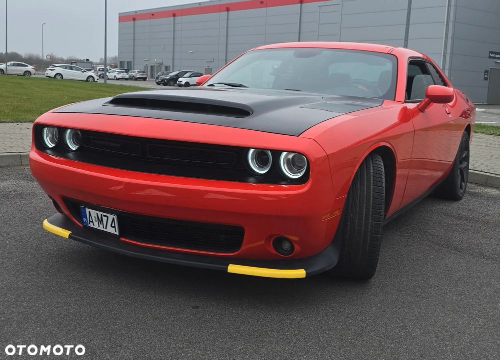 Dodge Challenger 5.7 R/T - 2