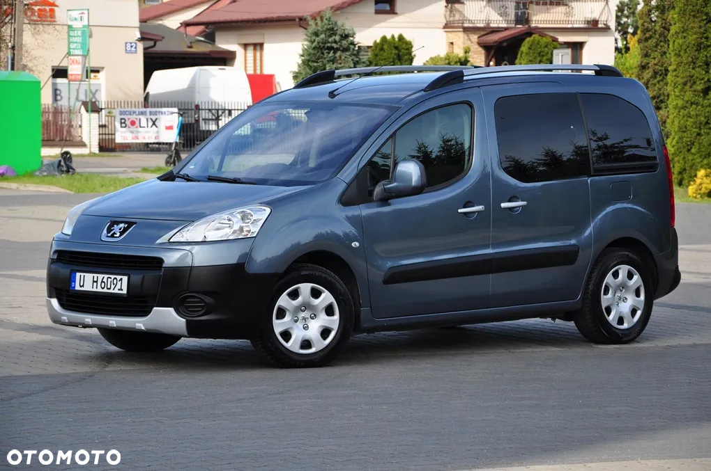 Peugeot Partner Tepee 90 Family - 4