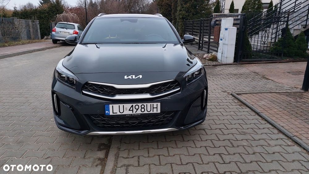 Kia XCeed 1.6 T-GDI Tribute DCT - 2
