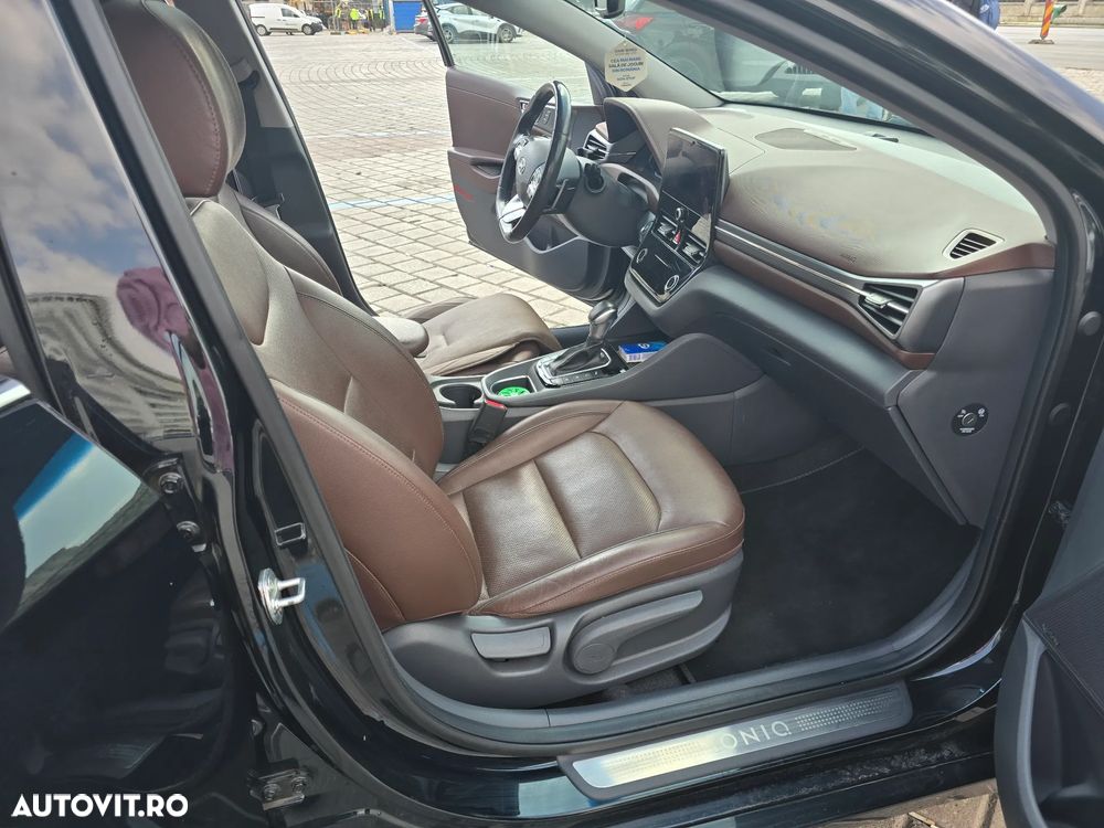 Hyundai IONIQ 1.6 GDI Premium - 13