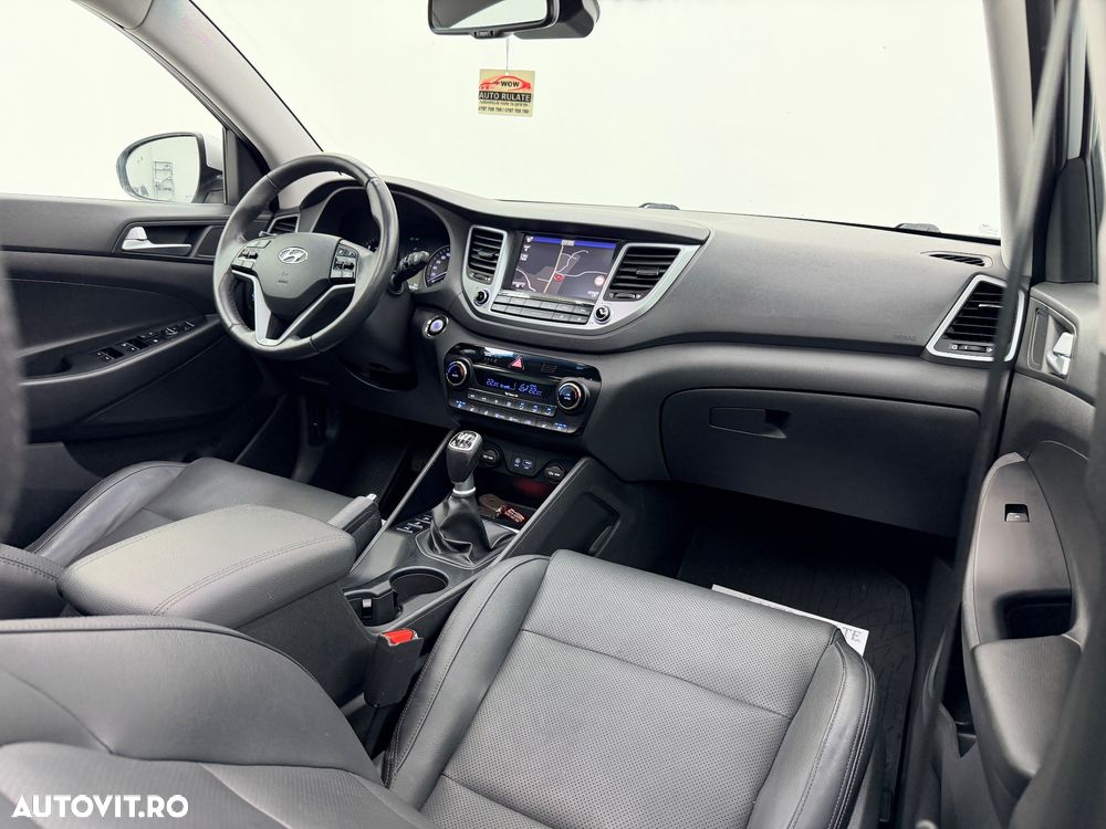 Hyundai Tucson 2.0 CRDI 4WD Passion Plus - 17