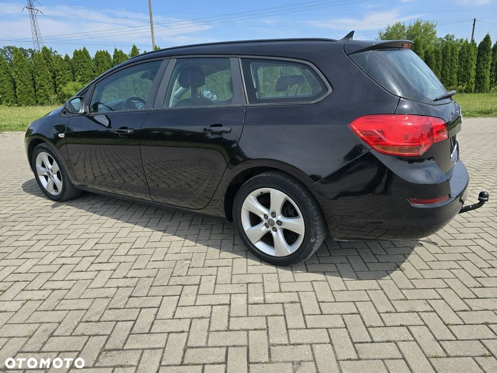 Opel Astra - 12