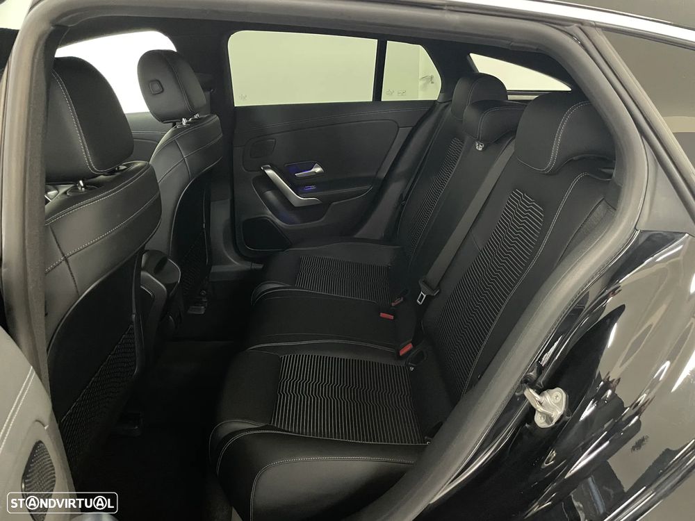 Mercedes-Benz CLA 180 d Shooting Brake 7G-DCT - 21