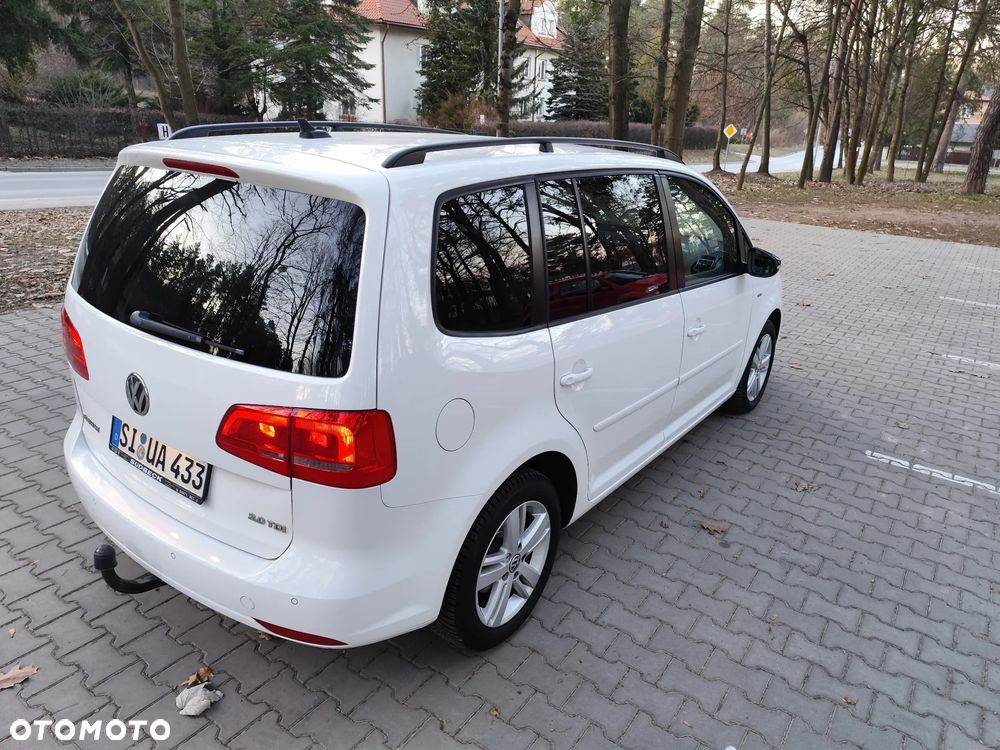 Volkswagen Touran 2.0 TDI DPF BlueMotion Technology MATCH - 10