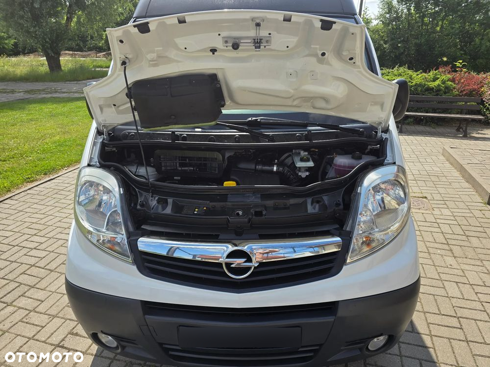Opel Vivaro - 20
