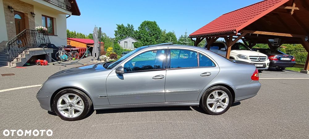 Mercedes-Benz Klasa E 300 BLUETEC Avantgarde - 8