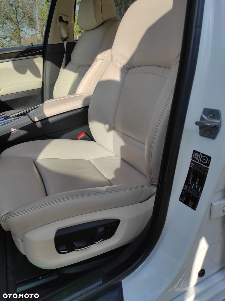 BMW Seria 5 - 15