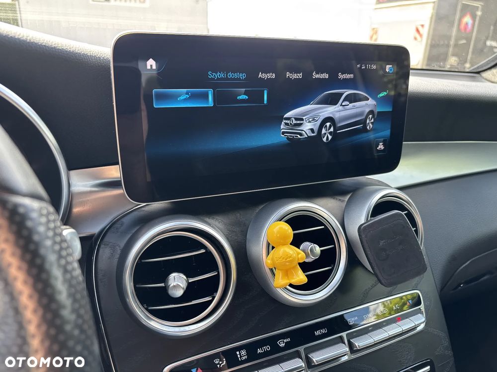 Mercedes-Benz GLC 220 d - 24