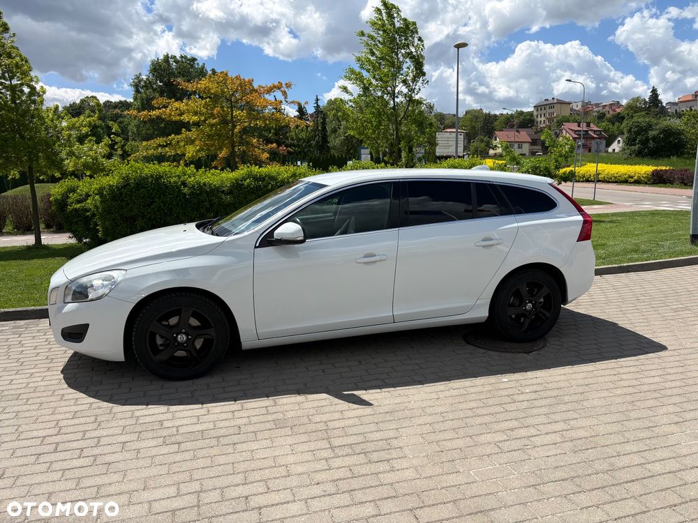 Volvo V60 T4 Geartronic Powershift Momentum - 2