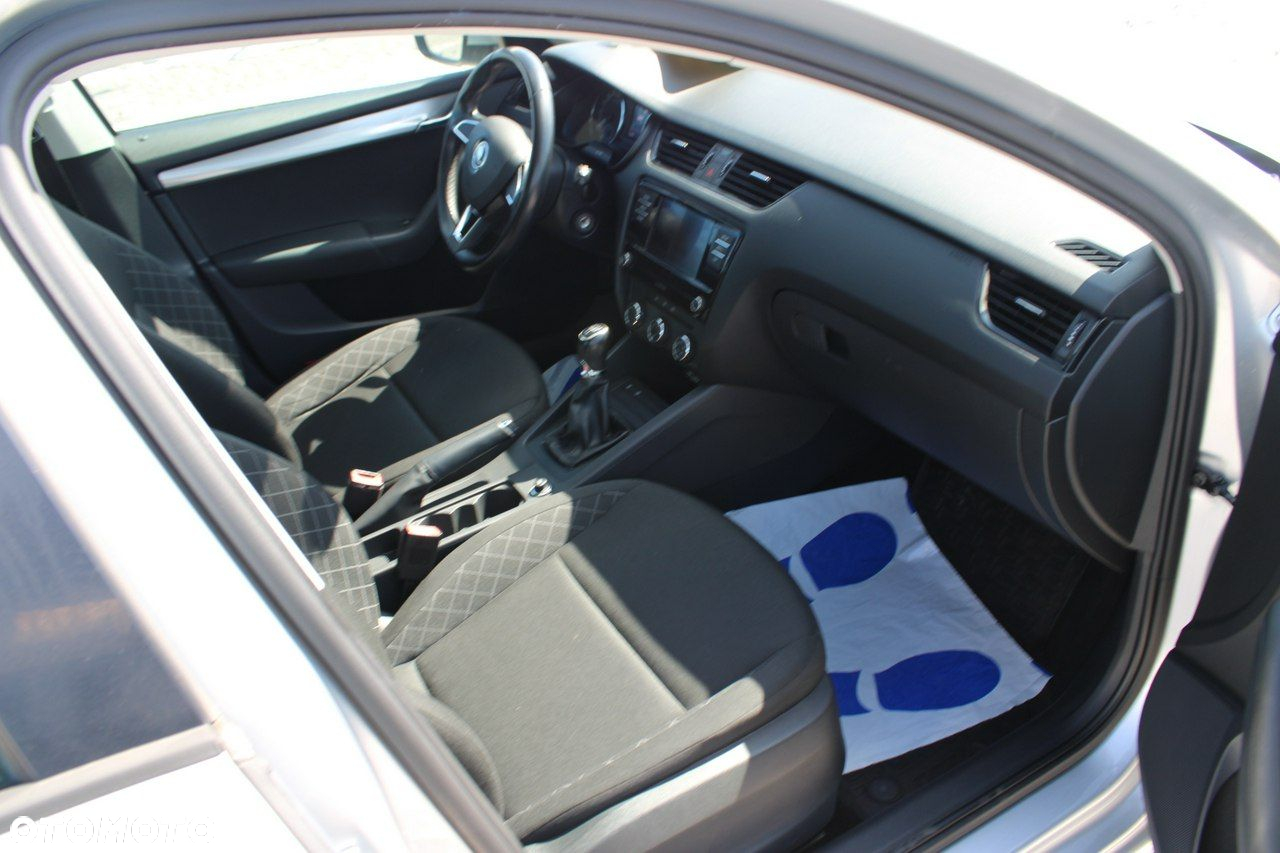 Skoda Octavia - 14