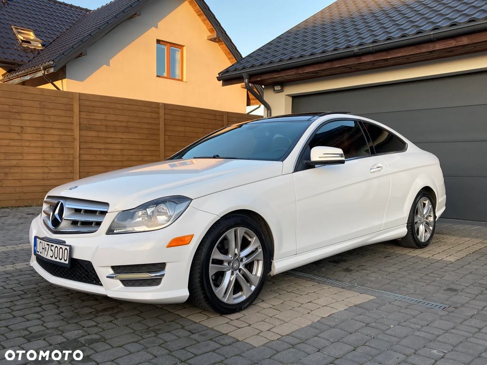 Mercedes-Benz Klasa C 250 7G-TRONIC Edition - 10