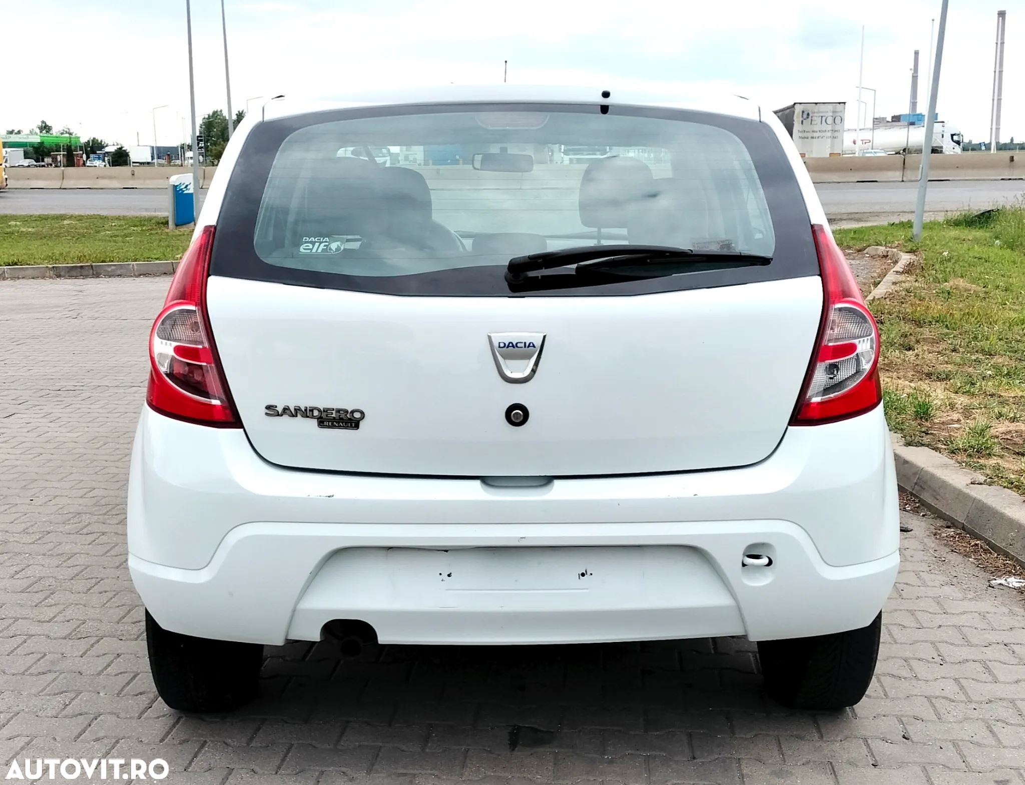 Dacia Sandero 1.4 MPI - 4