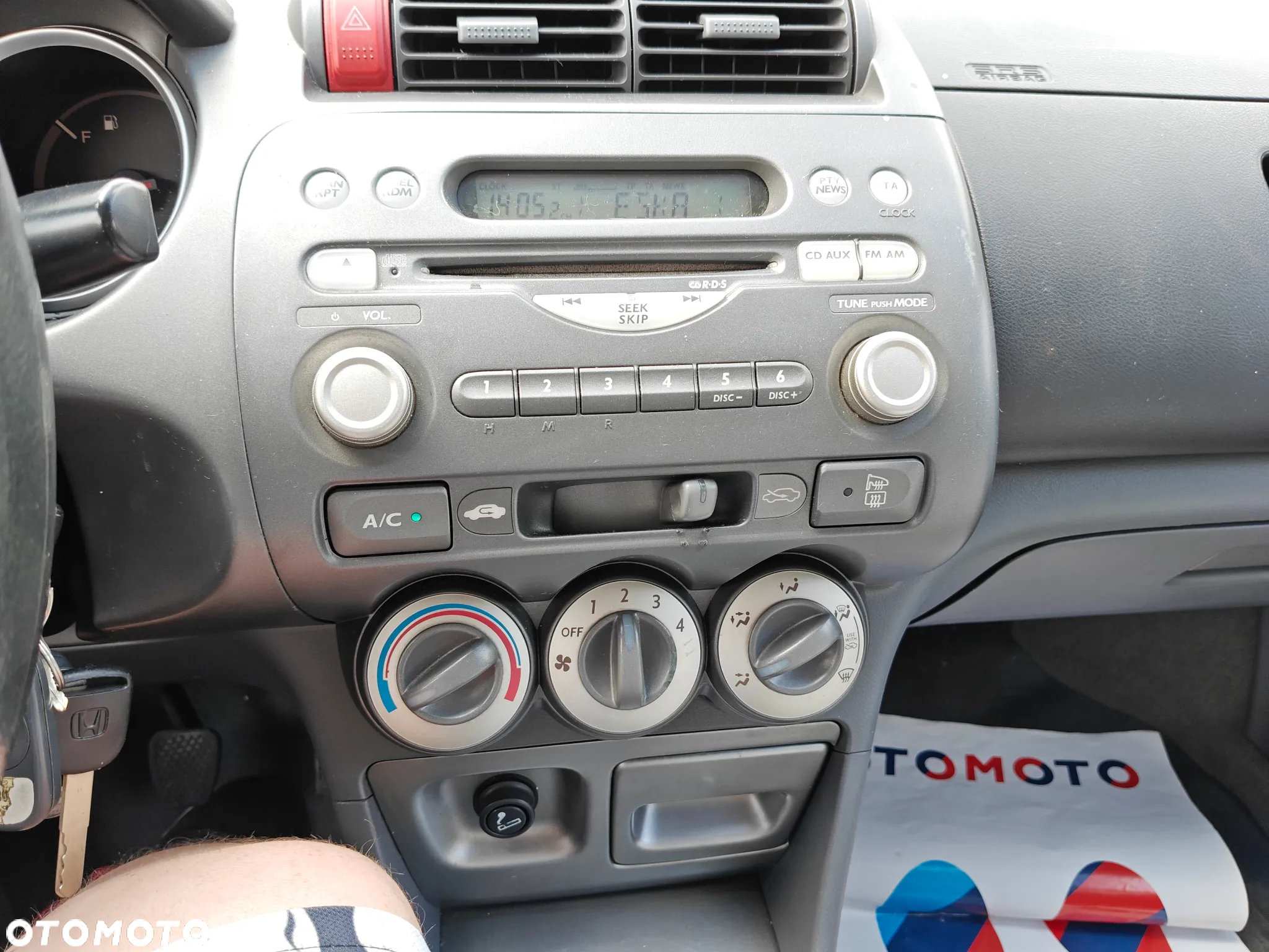 Honda City 1.4 Comfort - 22