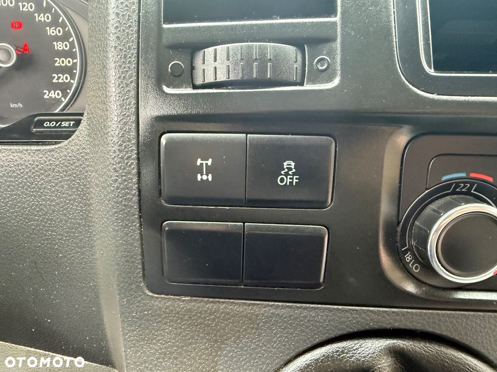 Volkswagen Transporter T5 TDI L1H1 4Motion - 19