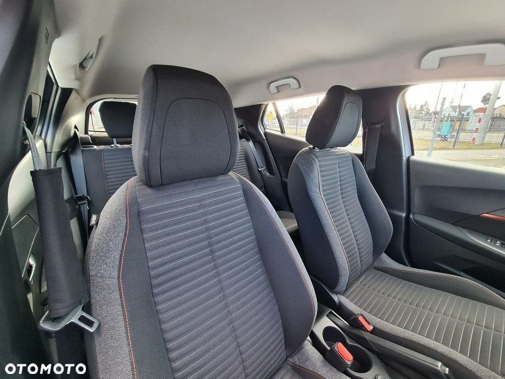 Peugeot 2008 PureTech 100 Style S&S BVM6 - 32