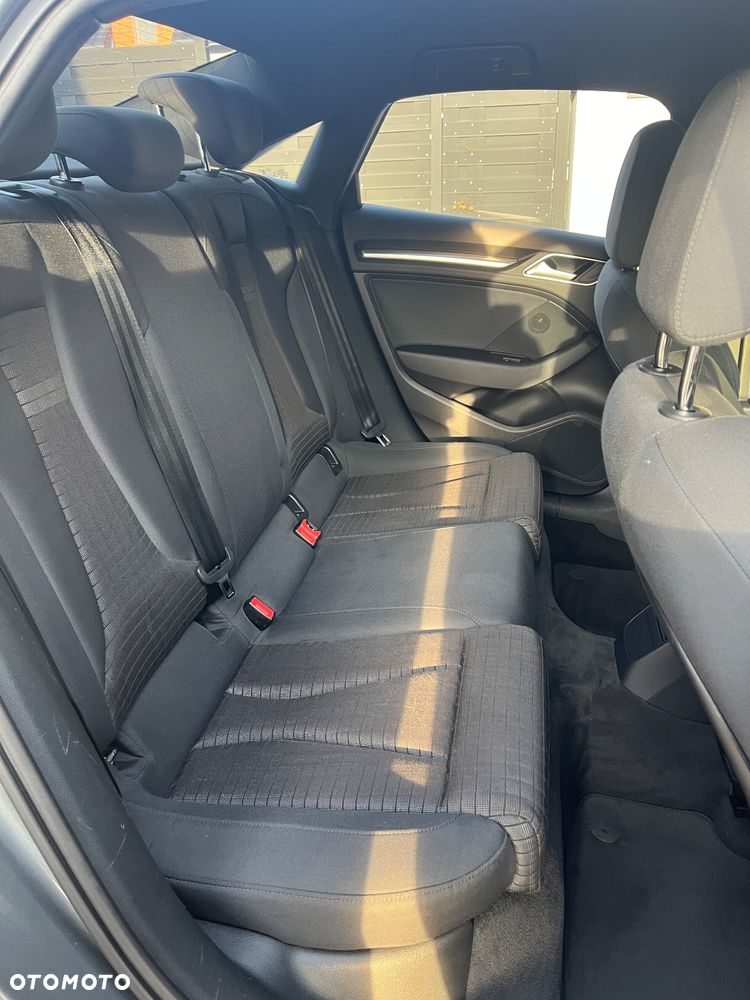 Audi A3 Limousine 1.5 TFSI cylinder on demand sport - 8