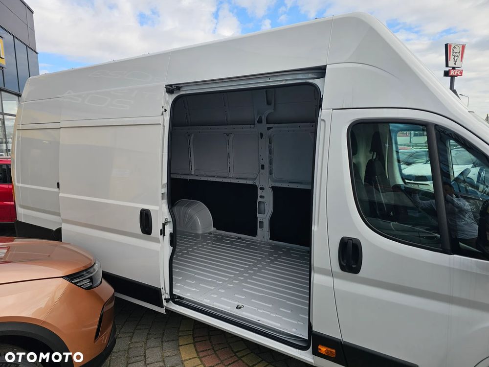 Fiat Ducato L4H3 - 12
