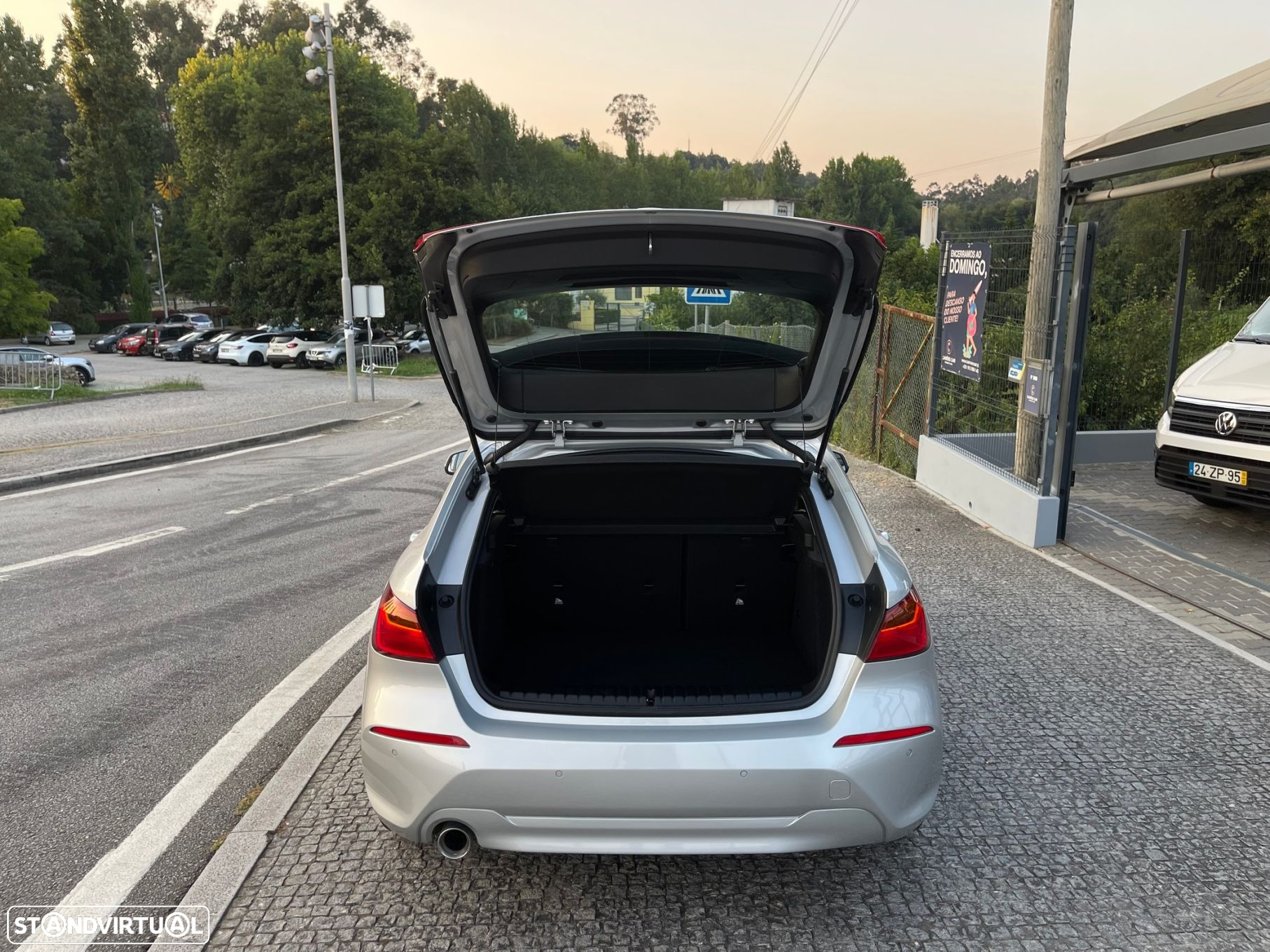 BMW 116 d Corporate Edition Auto - 9