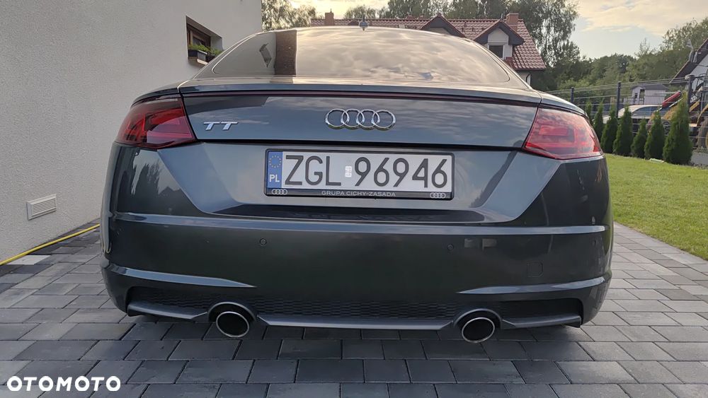 Audi TT Coupé - 4