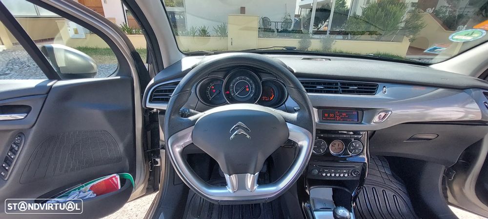 Citroën C3 1.4 HDi Airdream Exclusive - 8