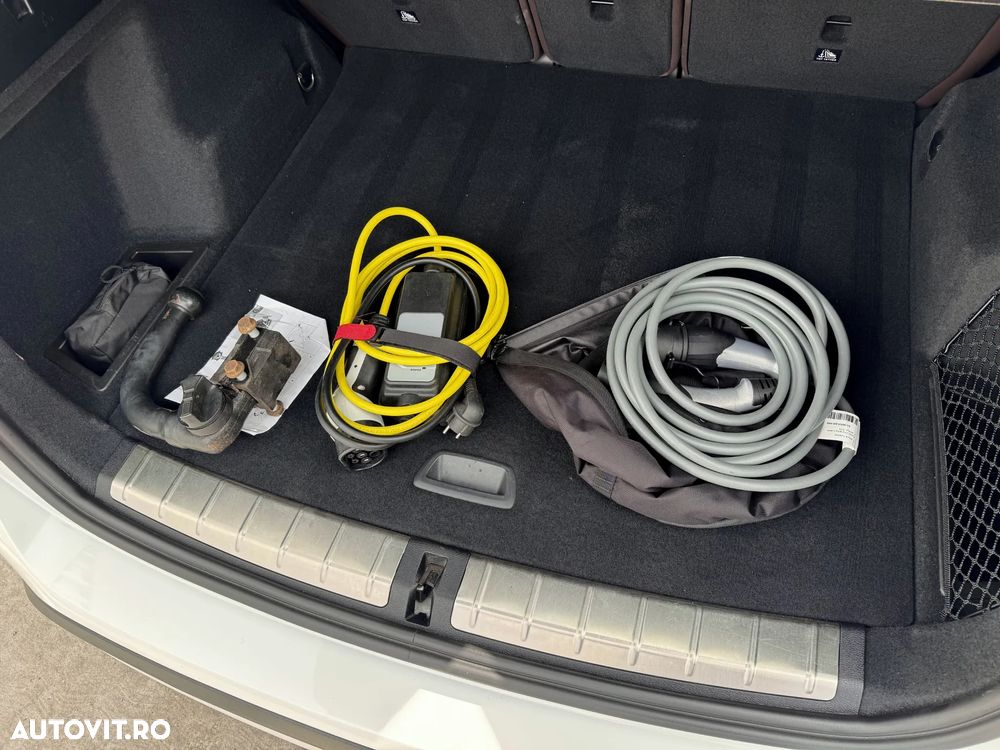 BMW X1 xDrive25e Sport Line - 29
